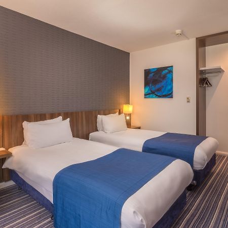 Holiday Inn Express Preston South By Ihg Ngoại thất bức ảnh